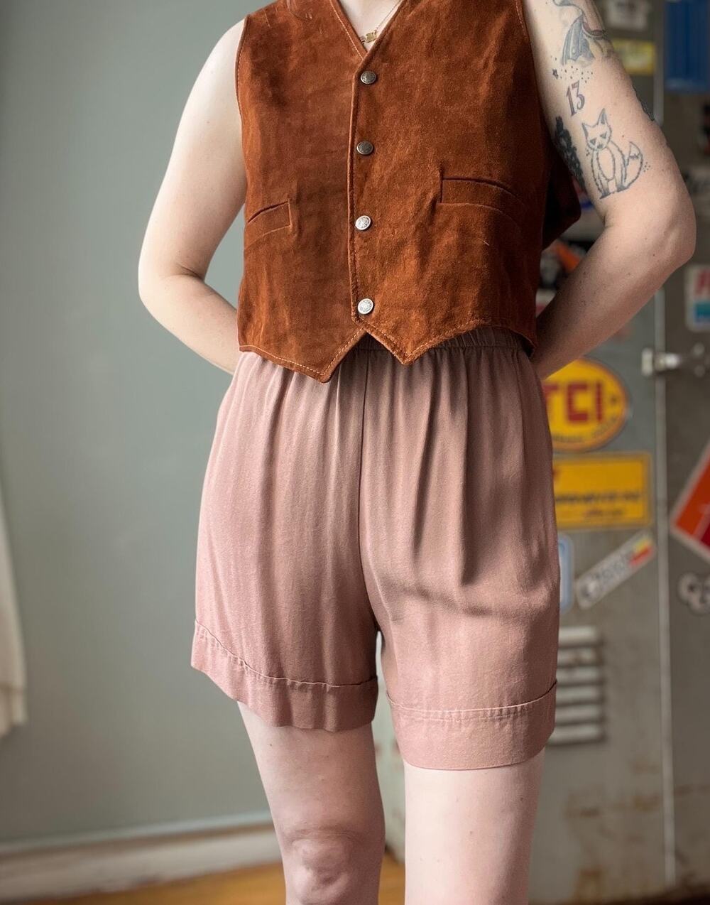 Vintage 80s Bias Cut High Rise Pull On Shorts | Tawny Brown Minimalist | S/M